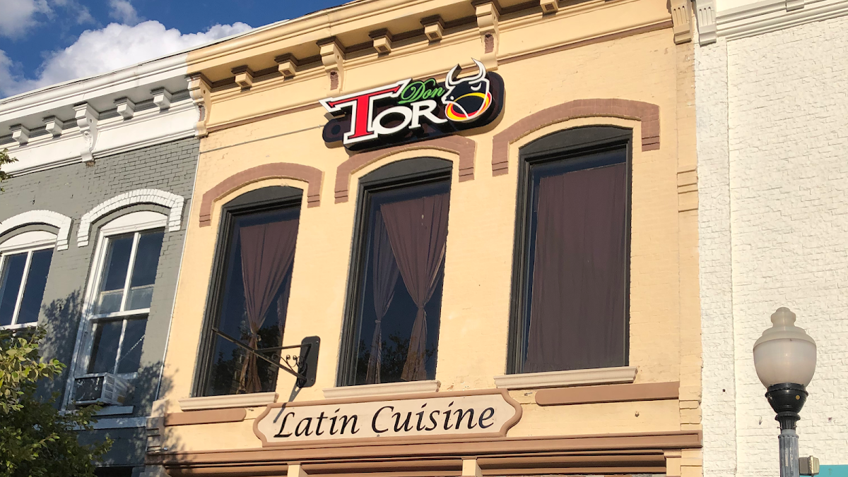 Dos Laredos