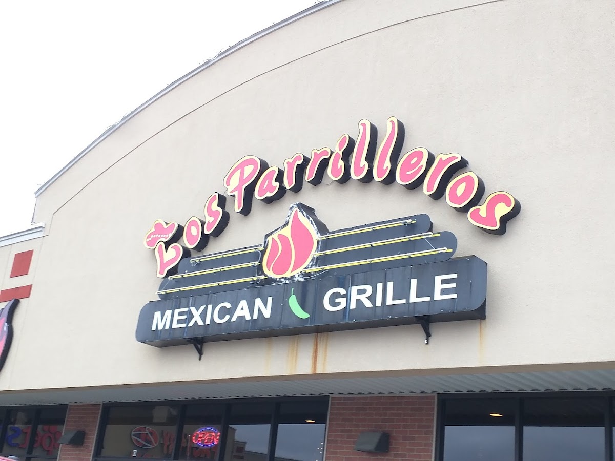Los Parrilleros — Mexican restaurant in Brookhaven